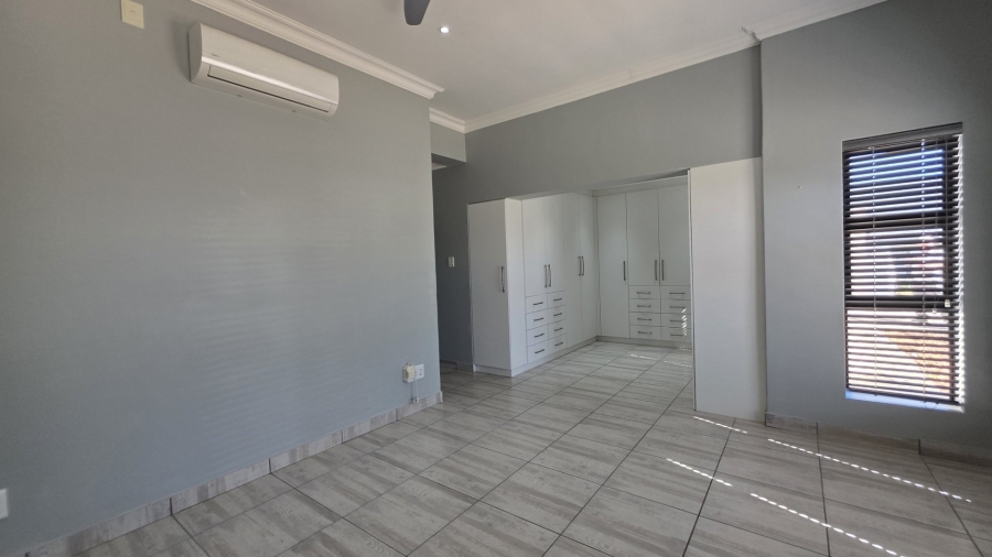 3 Bedroom Property for Sale in Hartenbos Central Western Cape